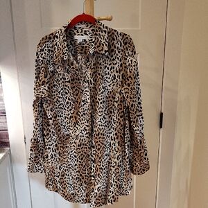 Chicos Women's Tunic No Iron Blouse Size In Chicos Animal Print Cheetah